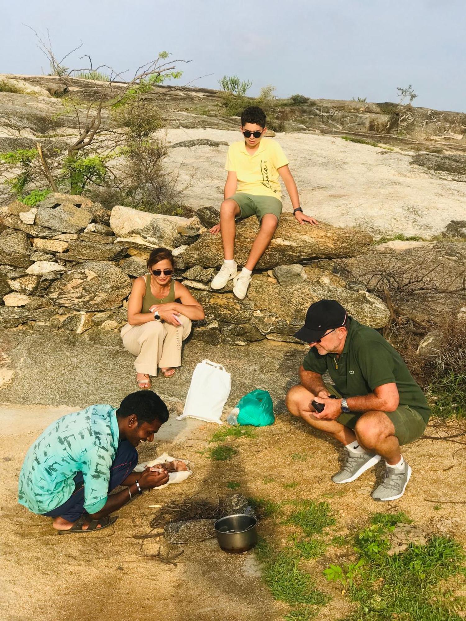 Deogarh Hills A Village Experience *