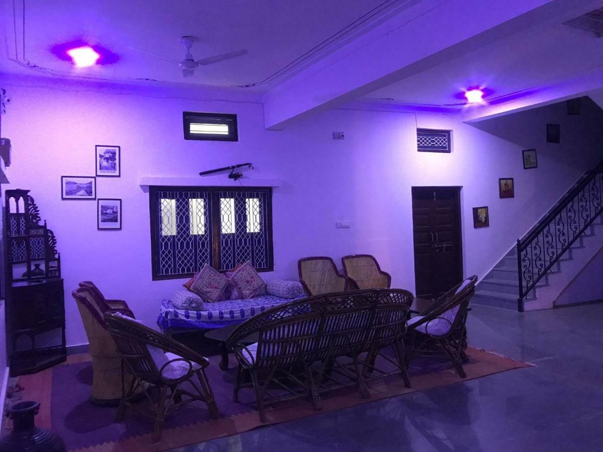 Homestay Deogarh Hills A Village Experience *