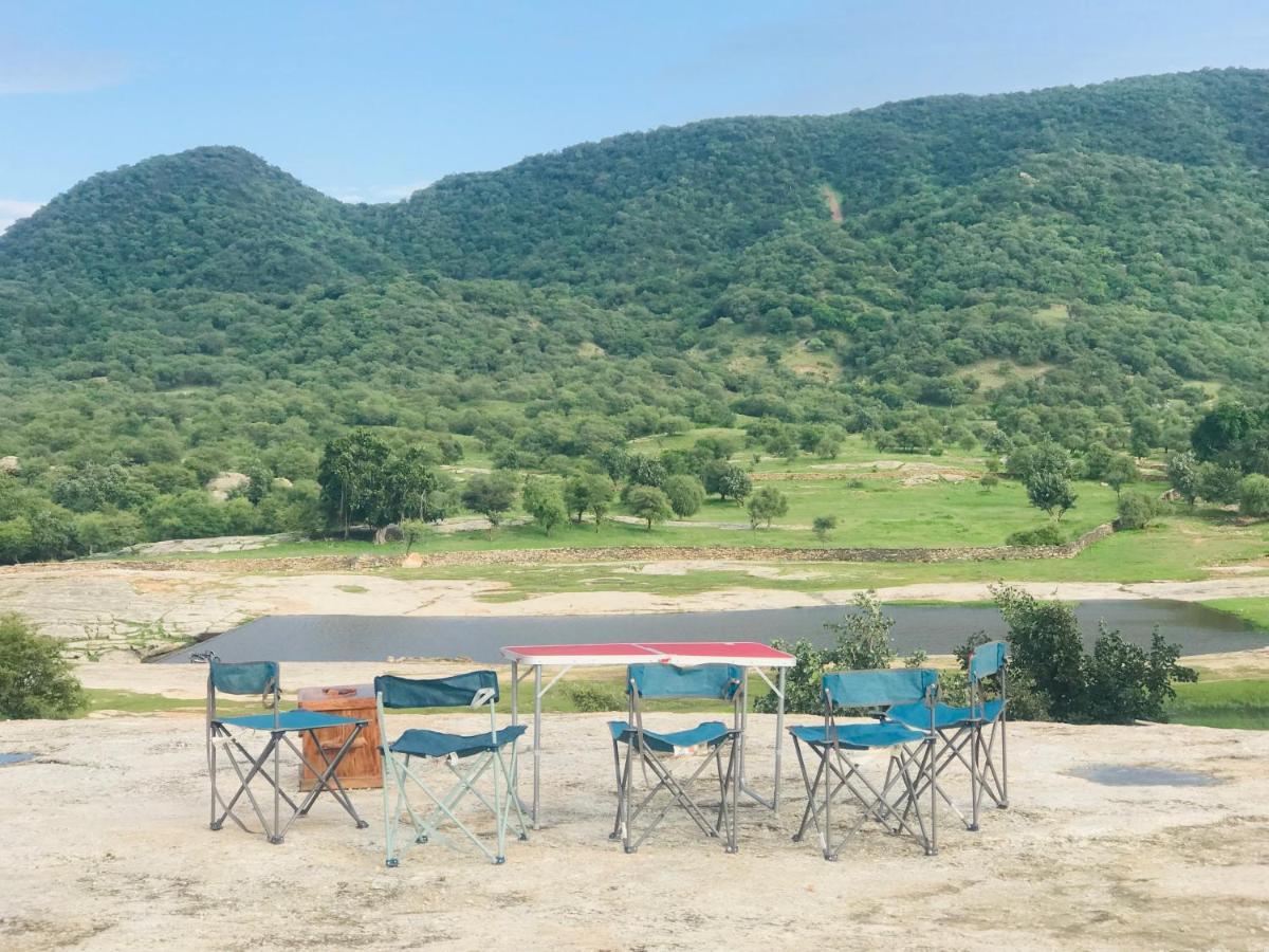 Deogarh Hills A Village Experience *